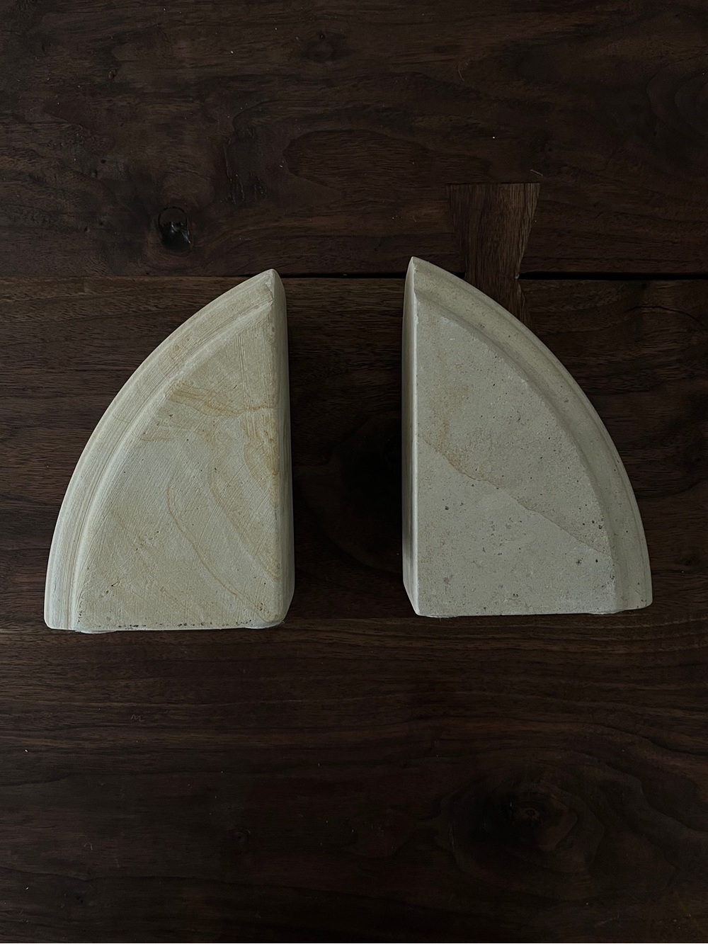 Travertine bookends - Picture 2 of 2